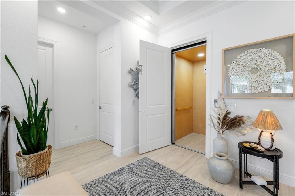 2472 Breakwater Way, Unit 11202 Naples, FL 34112 - Photo 24 of 50