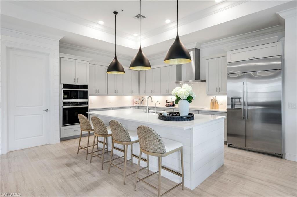 2472 Breakwater Way, Unit 11202 Naples, FL 34112 - Photo 3 of 50