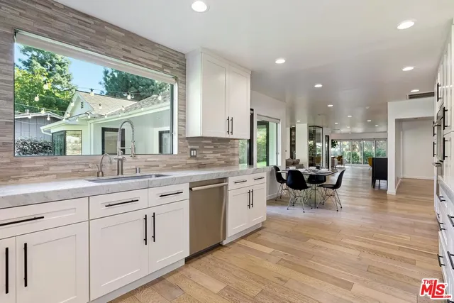 $13,500 | 2400 Glendower Avenue, Los Angeles, CA 90027