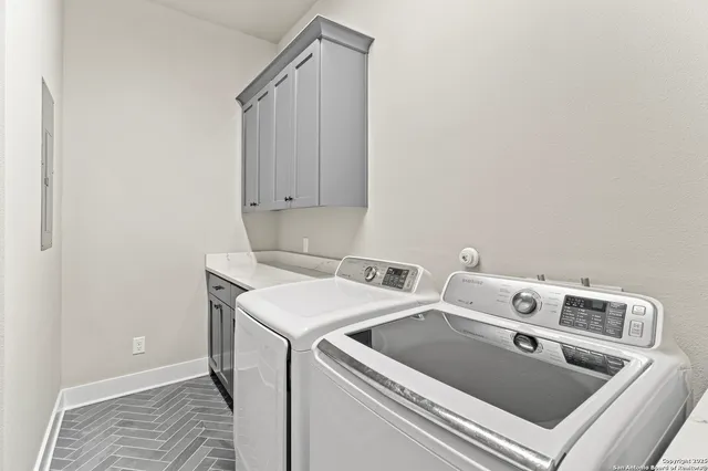 $995,000 | 1687 Noble Trail, Canyon Lake, TX 78133