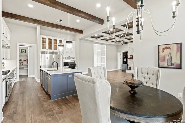 $995,000 | 1687 Noble Trail, Canyon Lake, TX 78133