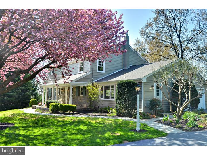 516 Watch Hill Road Villanova, PA 19085 - Photo 2 of 25