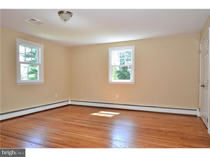 516 Watch Hill Road Villanova, PA 19085 - Photo 18 of 25