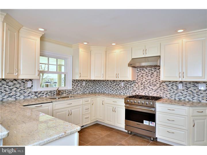 516 Watch Hill Road Villanova, PA 19085 - Photo 6 of 25