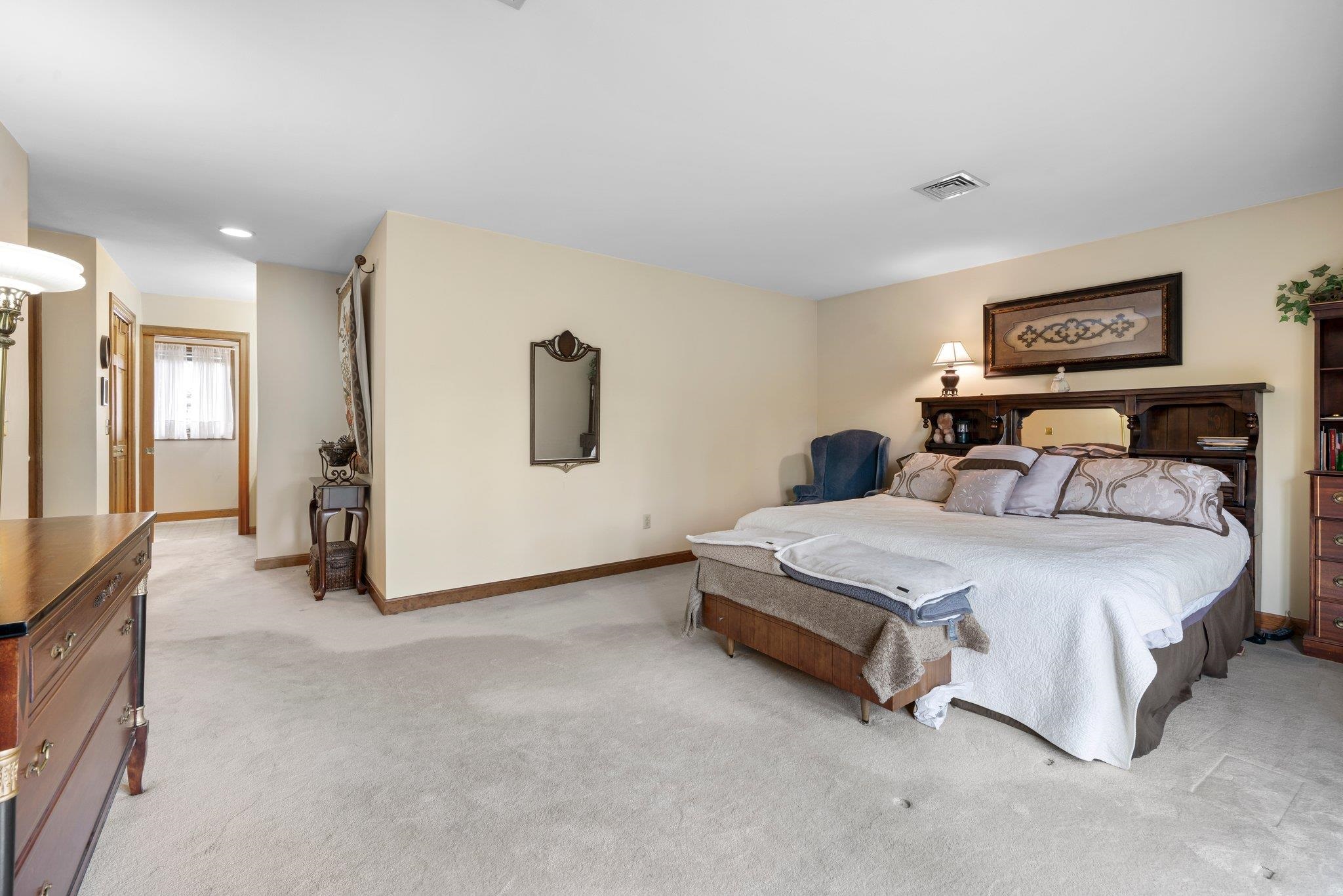 8 Bristol Hill Road Windham, NH 03087 - Photo 24 of 32