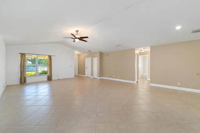 $570,000 | 6923 1st Street, Jupiter, FL 33458
