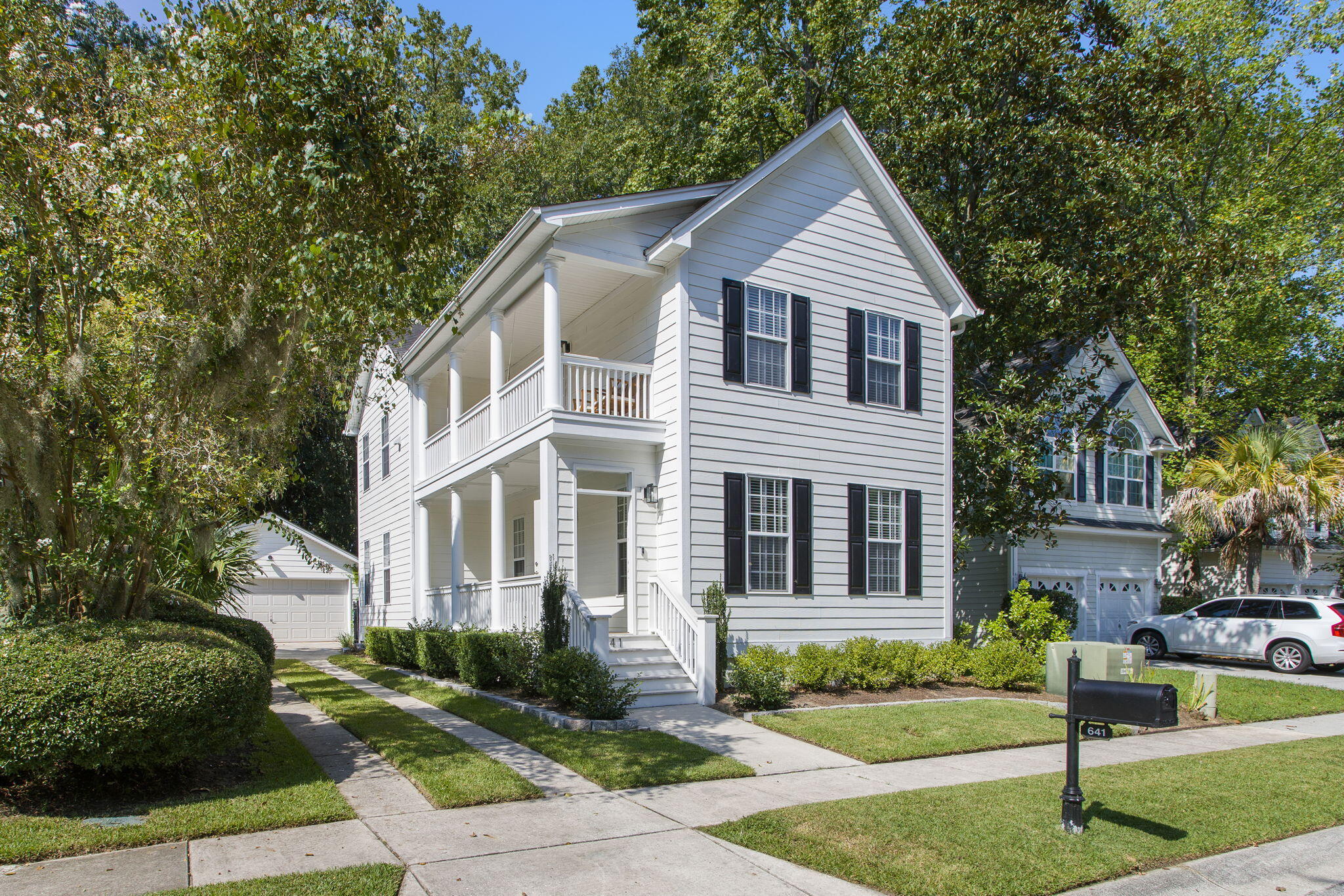 641 Fair Spring Drive Charleston, SC 29414 - Photo 1 of 10 2-web-o