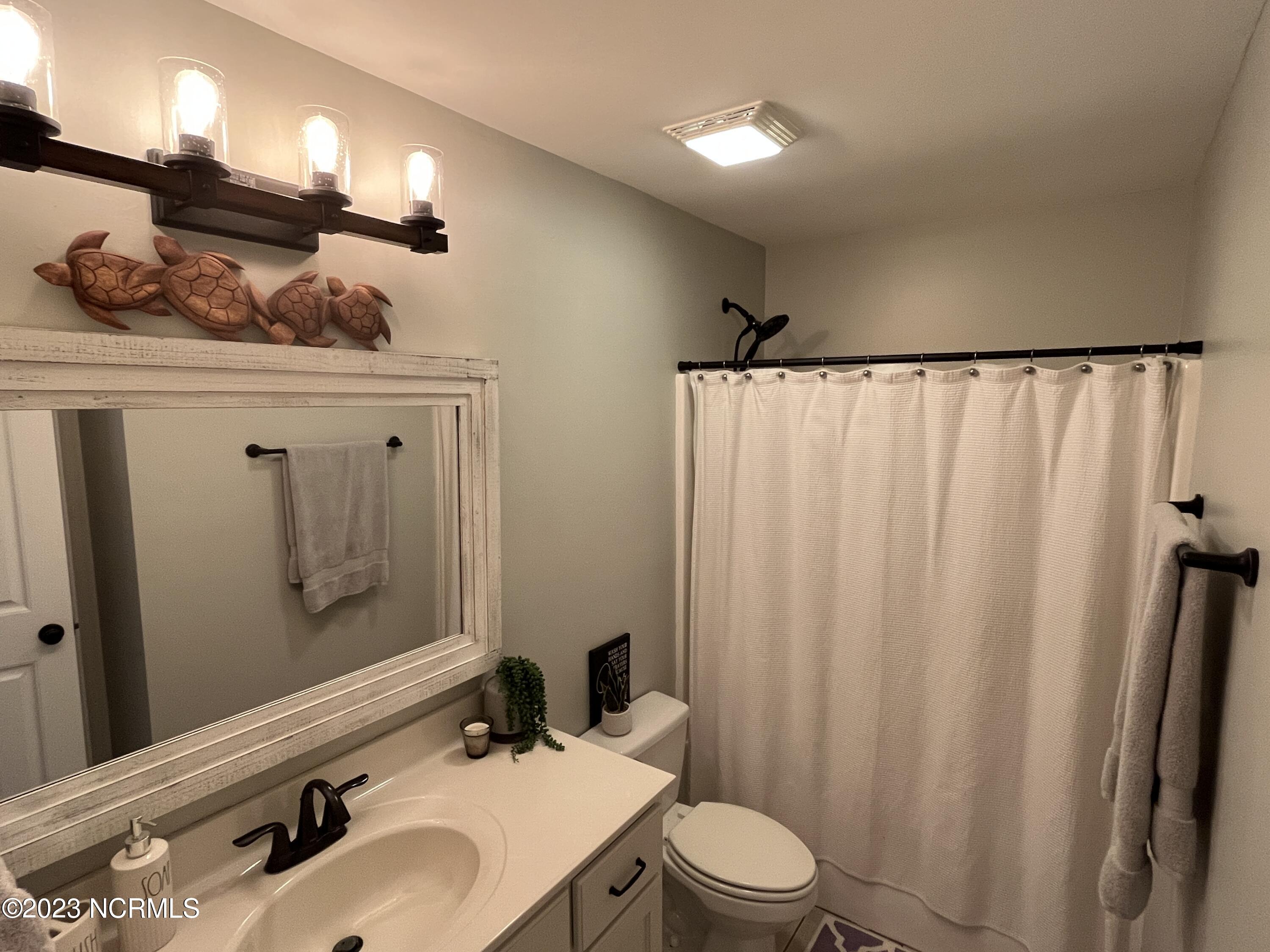 100 Jaylin Boulevard Spring Lake, NC 28390 - Photo 28 of 34 Bath - 100 Jaylin Blvd