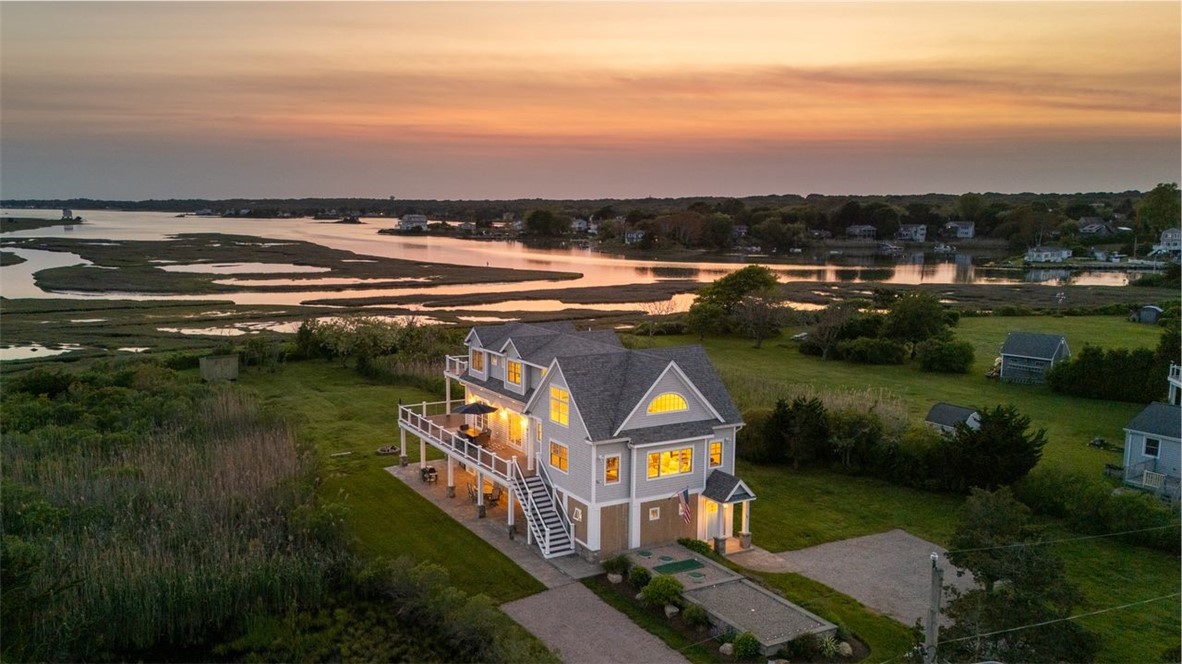 32 Breach Drive Westerly, RI 02891 - Photo 6 of 43 This house feels like home.