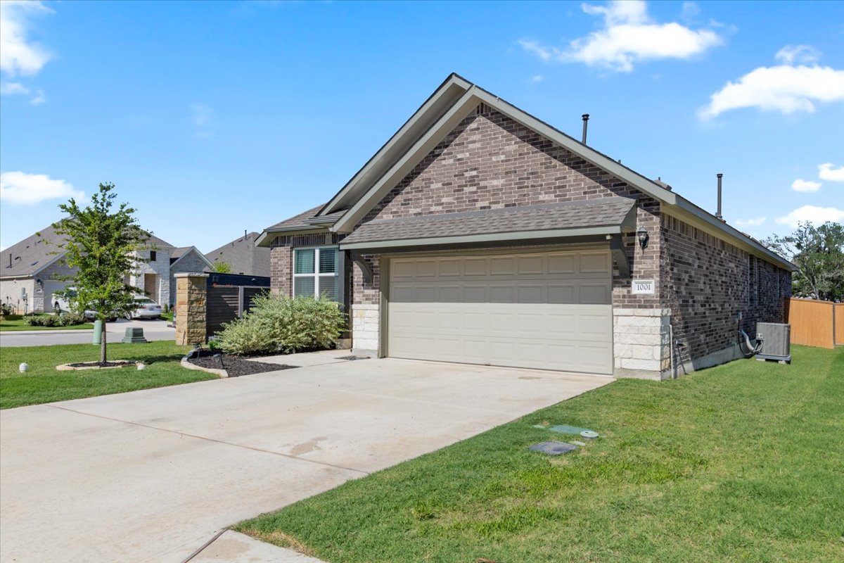 1001 Dog Iron Street Georgetown, TX 78633 - Photo 2 of 23