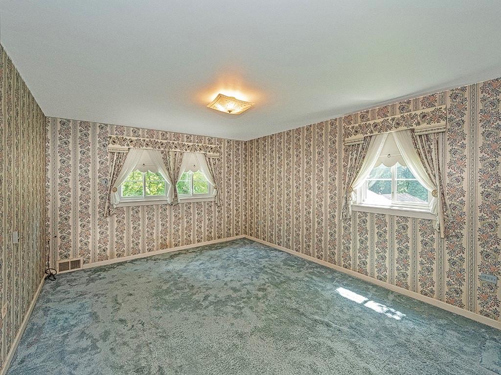 2848 Brodhead Road Aliquippa, PA 15001 - Photo 25 of 33 a view of an empty room with a window