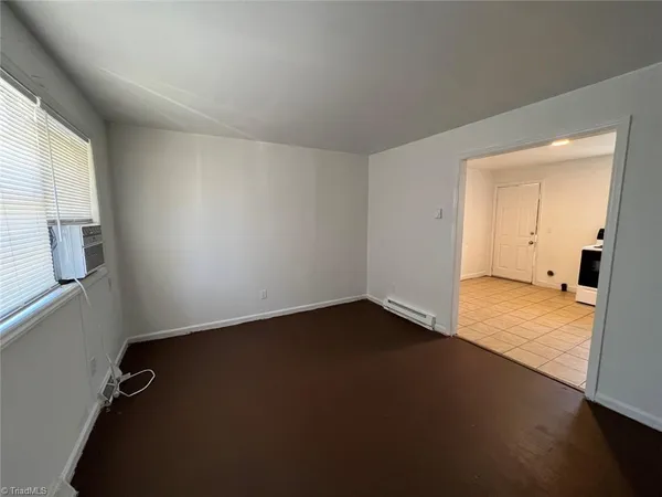 $795 | 704 Glover Street, Unit C, Greensboro, NC 27406