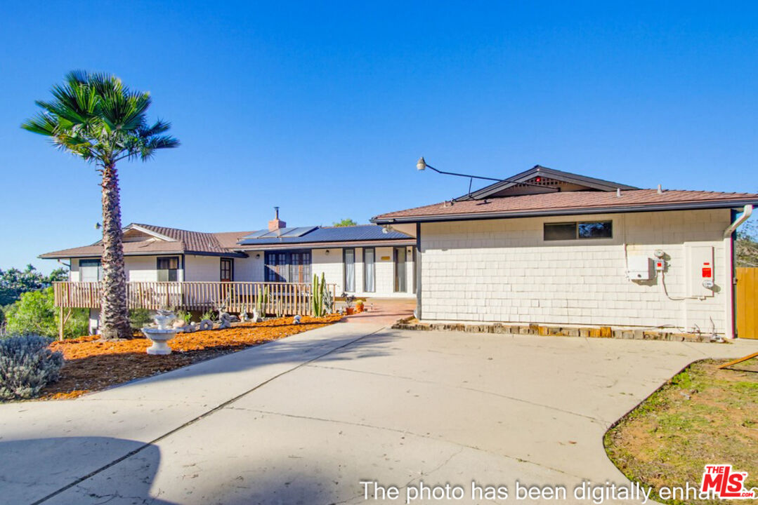 3709 Buena Creek Road Vista, CA 92084 - Photo 4 of 63