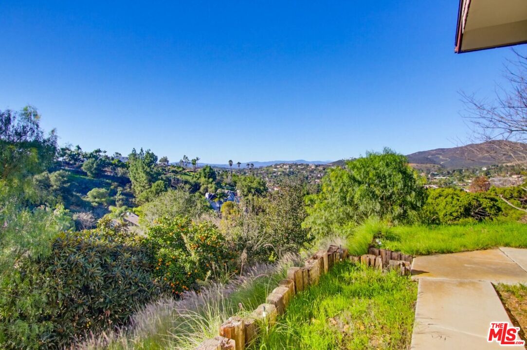 3709 Buena Creek Road Vista, CA 92084 - Photo 45 of 63