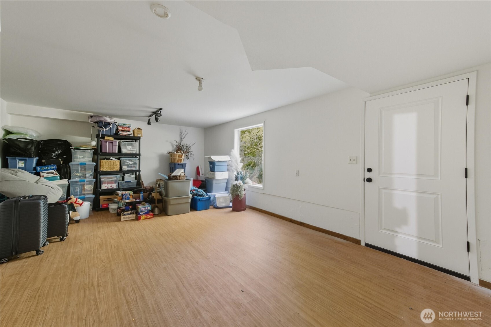 4955 South Pass Road Sumas, WA 98295 - Photo 27 of 40 a view of a storage & utility room