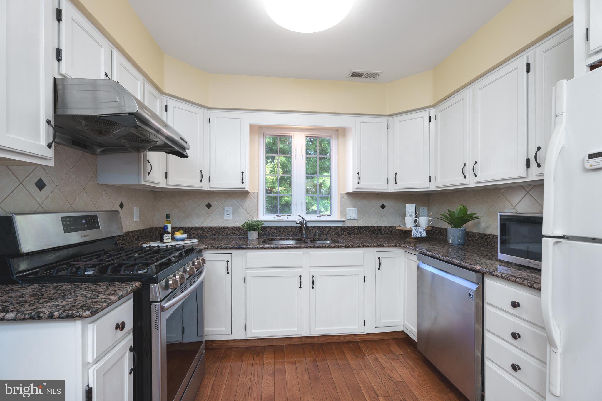 112 Castleton Road Princeton, NJ 08540 - Photo 16 of 35