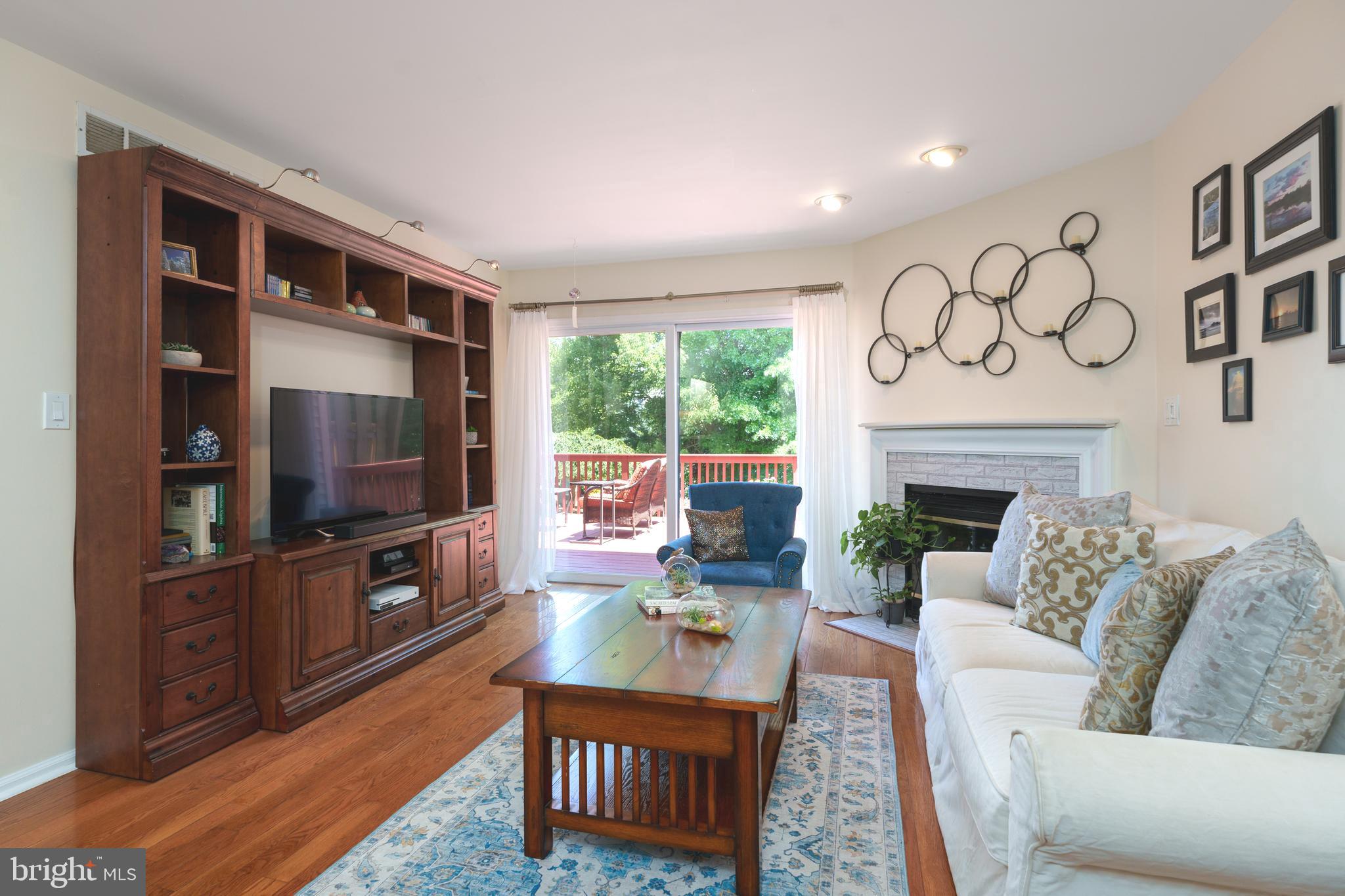 112 Castleton Road Princeton, NJ 08540 - Photo 8 of 35