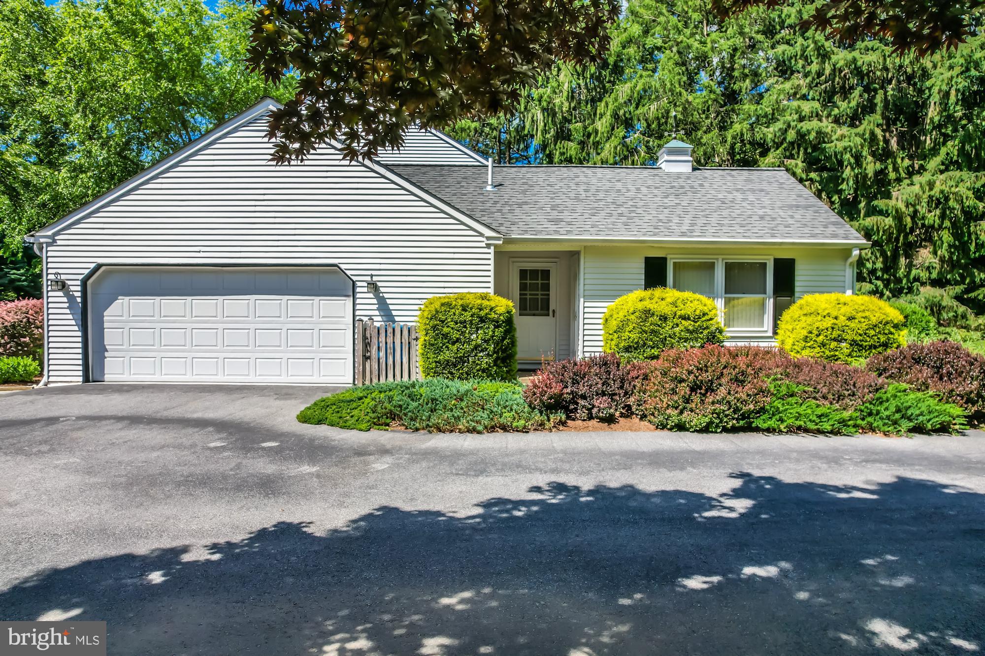 837 Brintons Bridge Road West Chester, PA 19382 - Photo 47 of 50 Side view driveway side