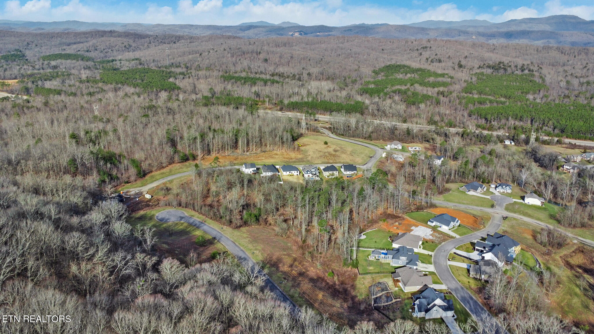 112 Willow Oak Drive Oak Ridge, TN 37830 - Photo 5 of 6 dji_0189-dji_0191