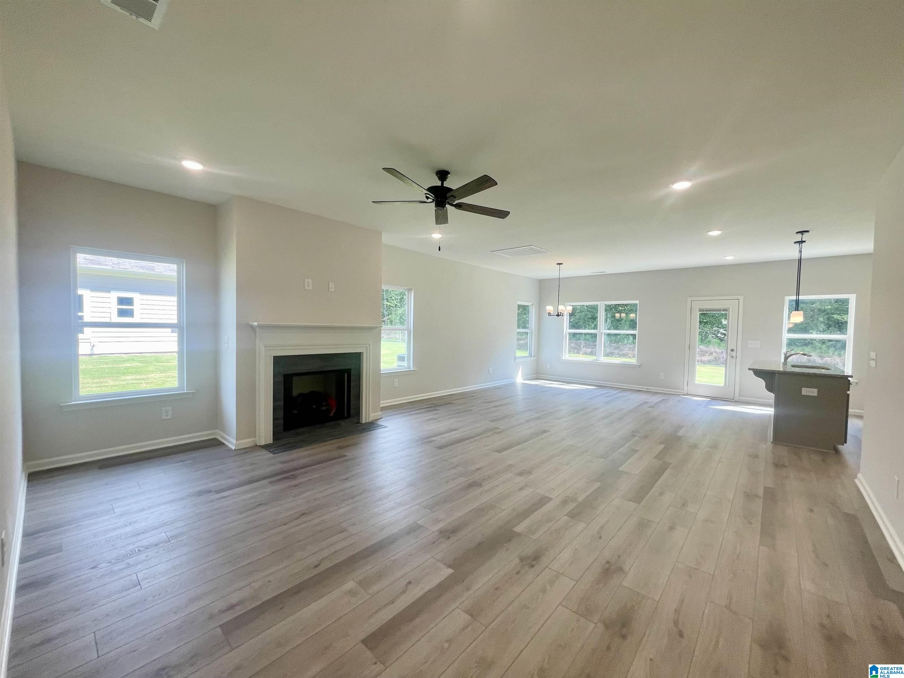 2025 Baxter Avenue Springville, AL 35146 - Photo 9 of 63