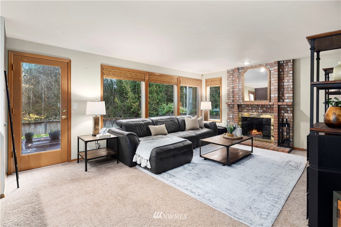 18716 139th Way Southeast Renton, WA 98058 - Photo 13 of 32 Gallery Image 13
