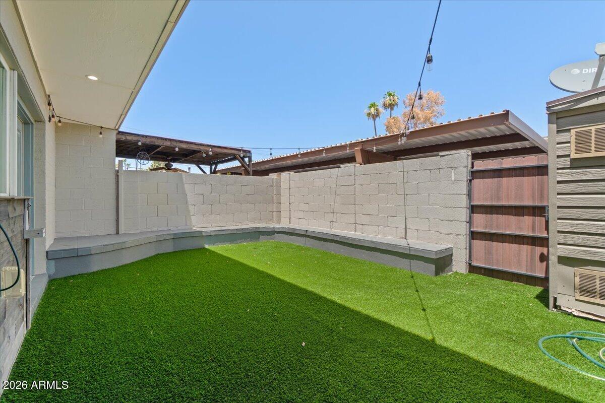 4233 North Miller Road Scottsdale, AZ 85251 - Photo 16 of 42