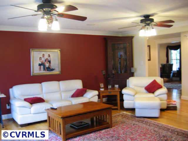 4115 Cedar Plains Road Sandy Hook, VA 23153 - Photo 5 of 10 Gallery Image 5