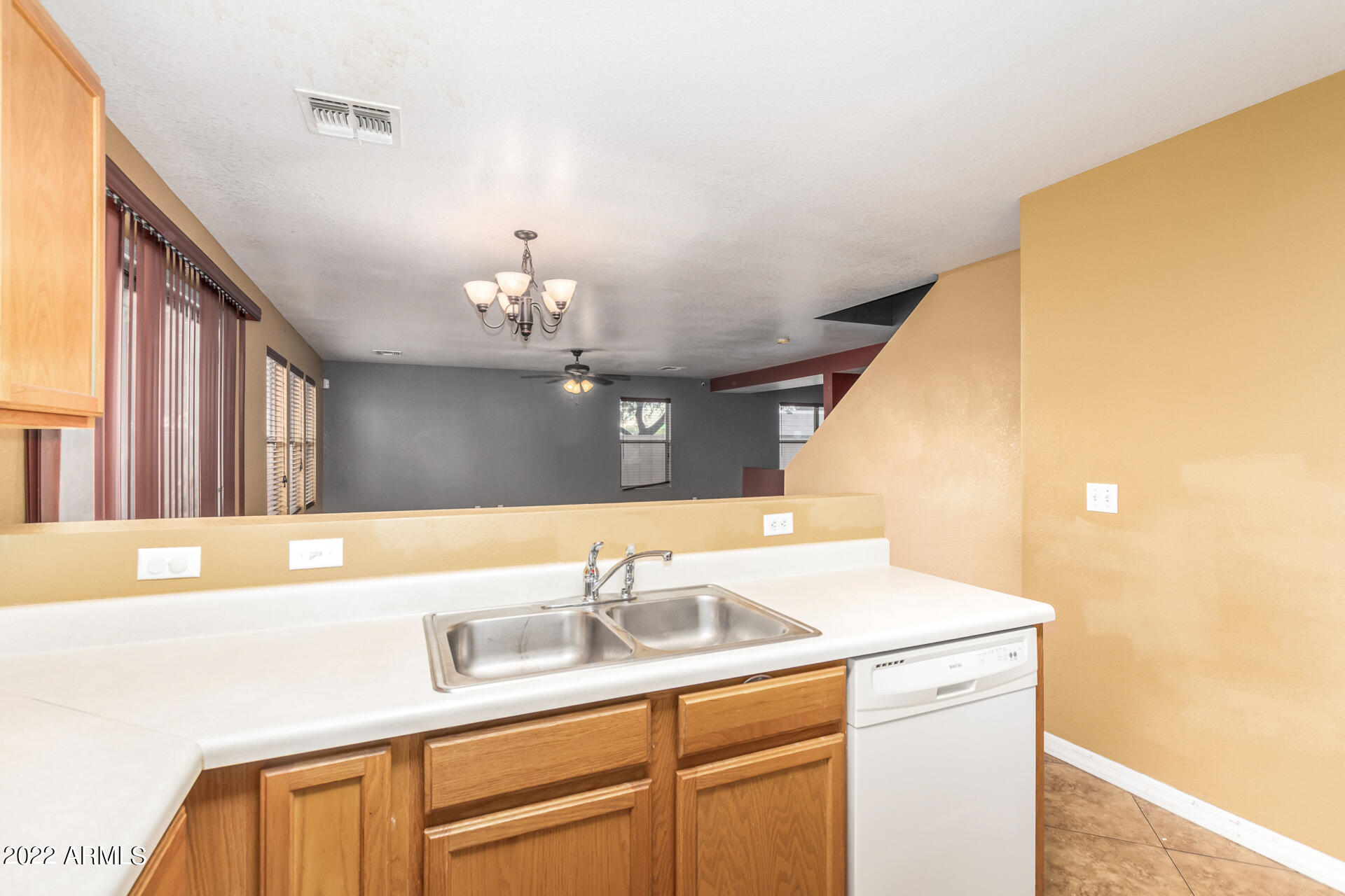9431 West Eaton Road Phoenix, AZ 85037 - Photo 15 of 29 15 - Eaton
