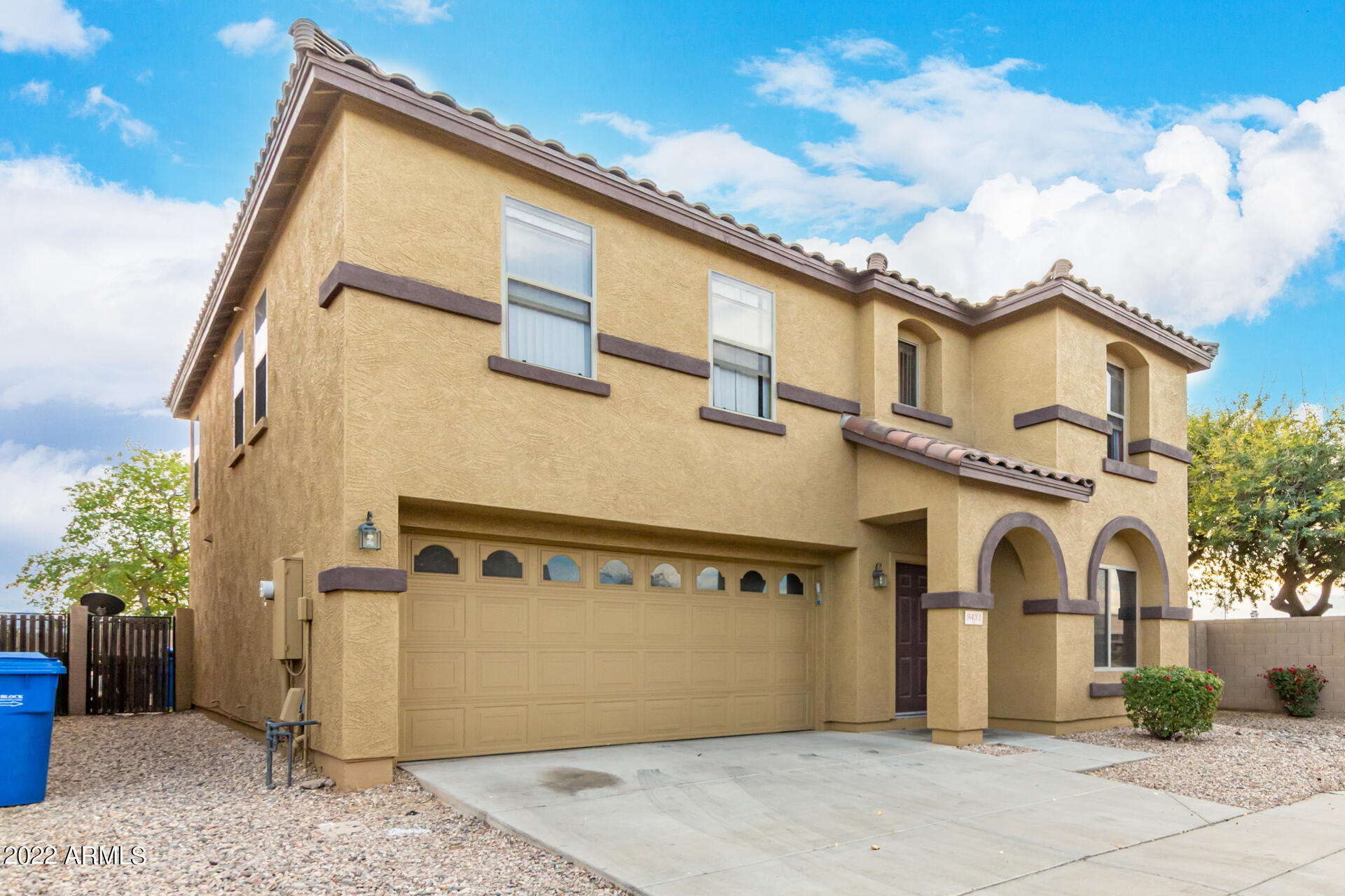 9431 West Eaton Road Phoenix, AZ 85037 - Photo 3 of 29 3 - Eaton