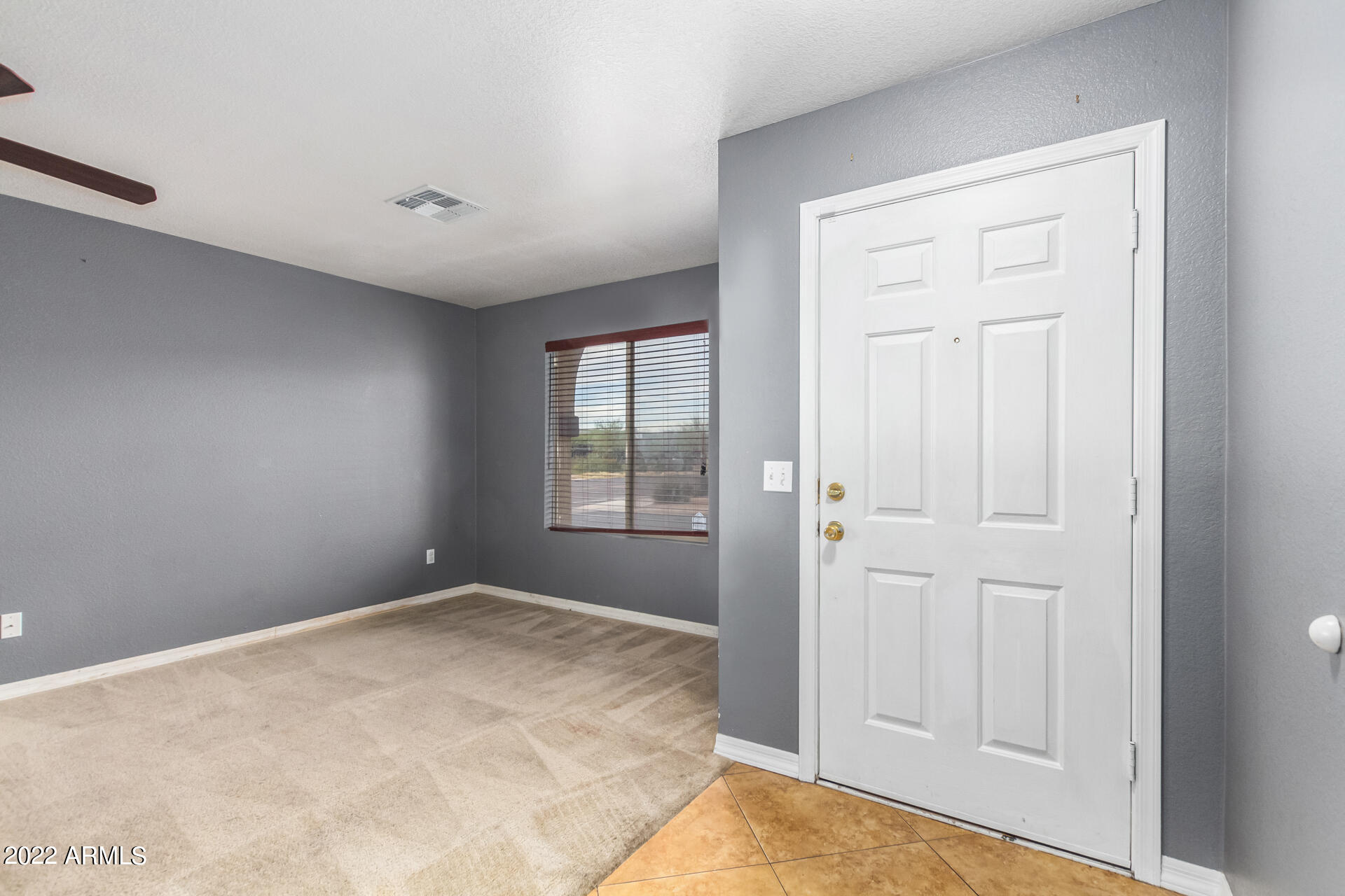 9431 West Eaton Road Phoenix, AZ 85037 - Photo 5 of 29 5 - Eaton