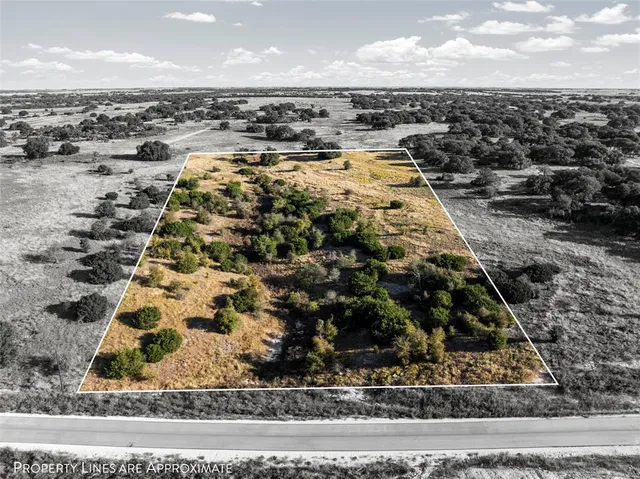 a view of a sky view