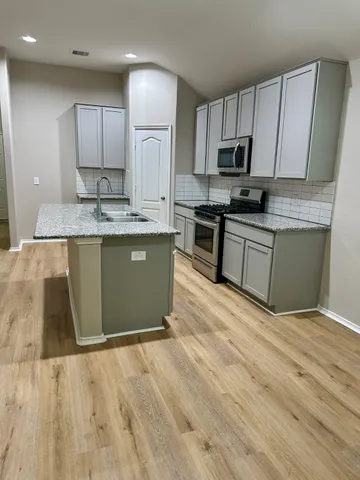 $2,300 | 3426 Hughes Mdw Way, Richmond, TX 77406