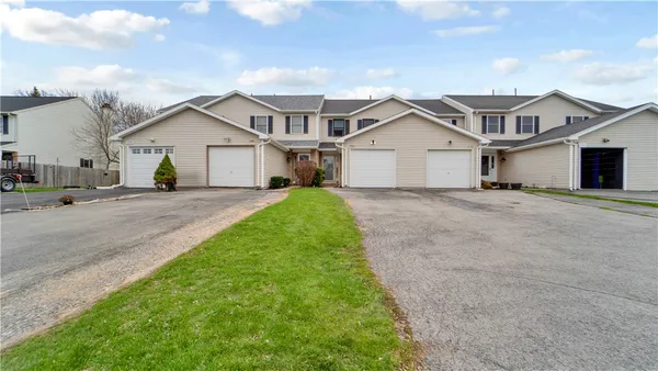 $224,900 | 5743 Running Brook Road, Farmington, NY 14425