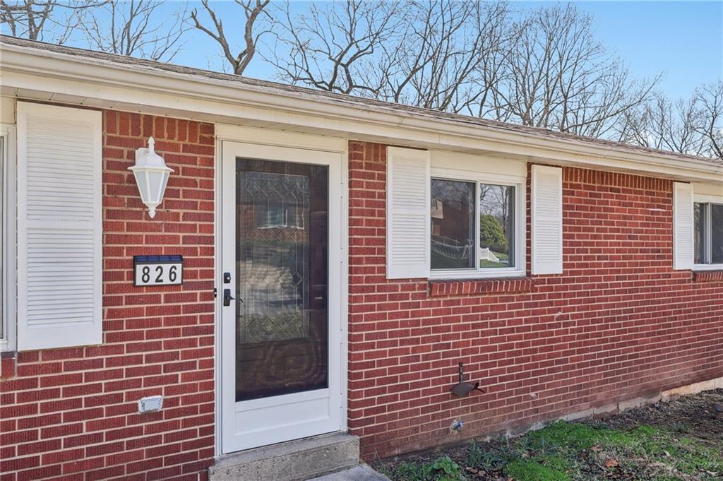 826 Blue Ridge Road Pittsburgh, PA 15239 - Photo 6 of 26 Gallery Image 6
