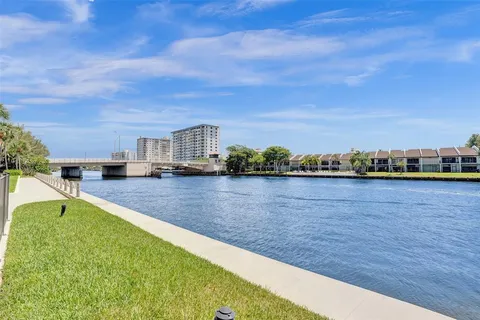 $749,000 | 2900 Northeast 14th Street Causeway, Unit 510, Pompano Beach, FL 33062
