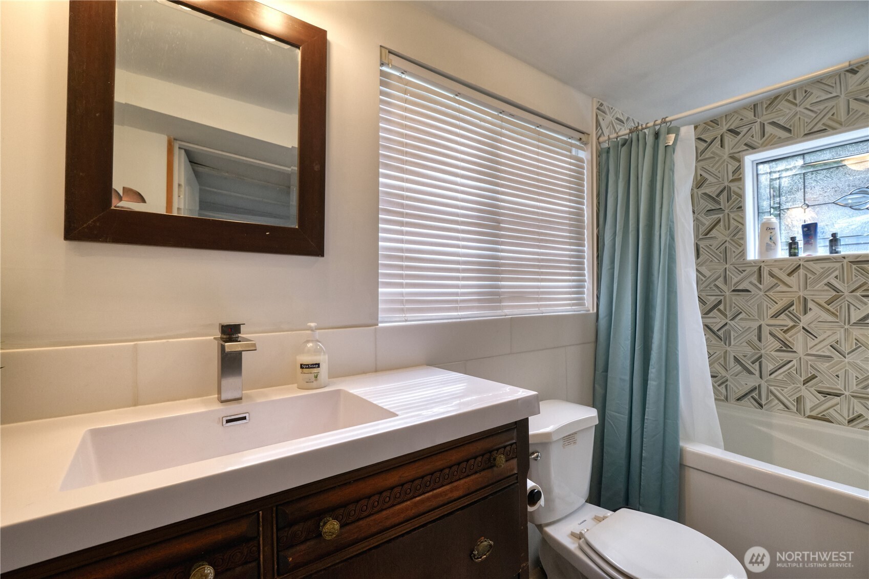 1871 Johnson Road Point Roberts, WA 98281 - Photo 12 of 36