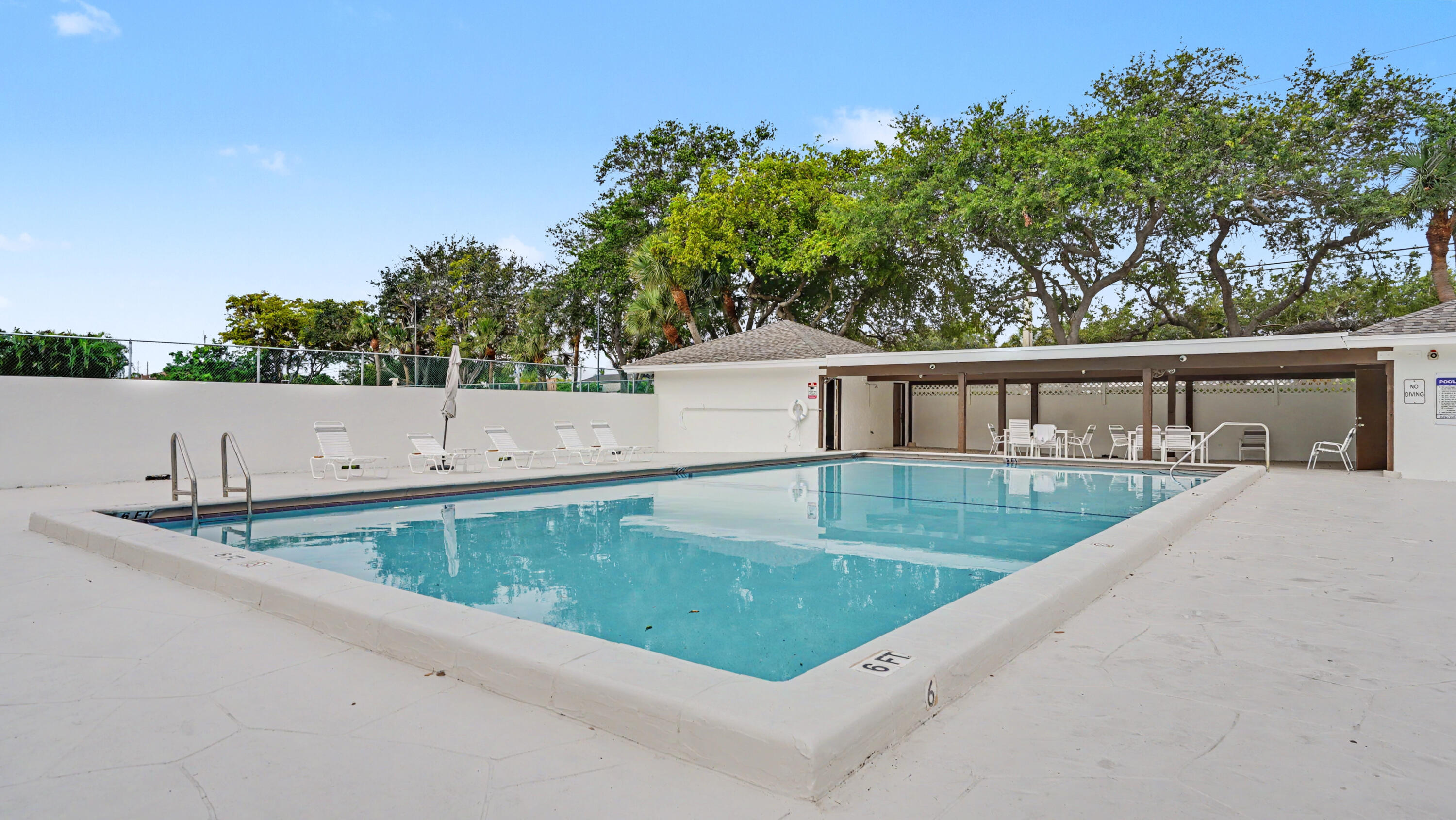3939 Northeast 5th Avenue, Unit A201 Boca Raton, FL 33431 - Photo 38 of 44 DSC08868