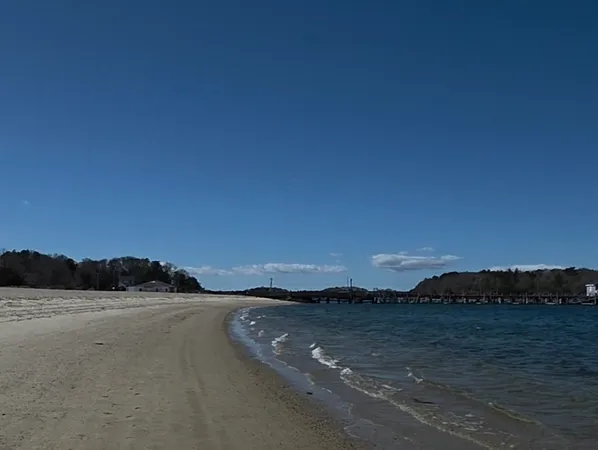 $469,000 | 47 Cliff Road, Bourne, MA 02532