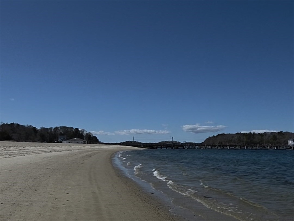 47 Cliff Road Bourne, MA 02532 - Photo 30 of 31