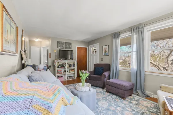 $469,000 | 47 Cliff Road, Bourne, MA 02532