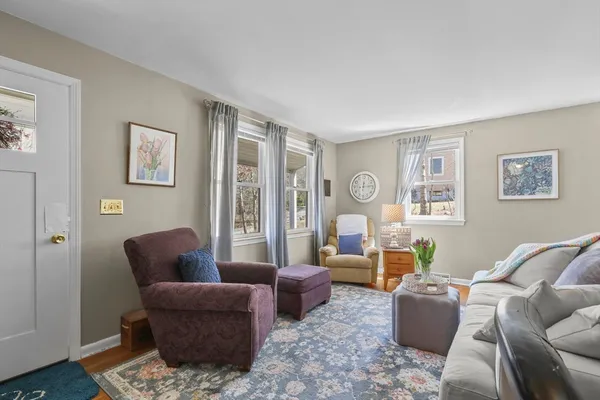 $469,000 | 47 Cliff Road, Bourne, MA 02532