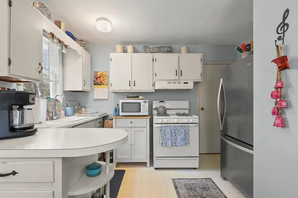 $469,000 | 47 Cliff Road, Bourne, MA 02532