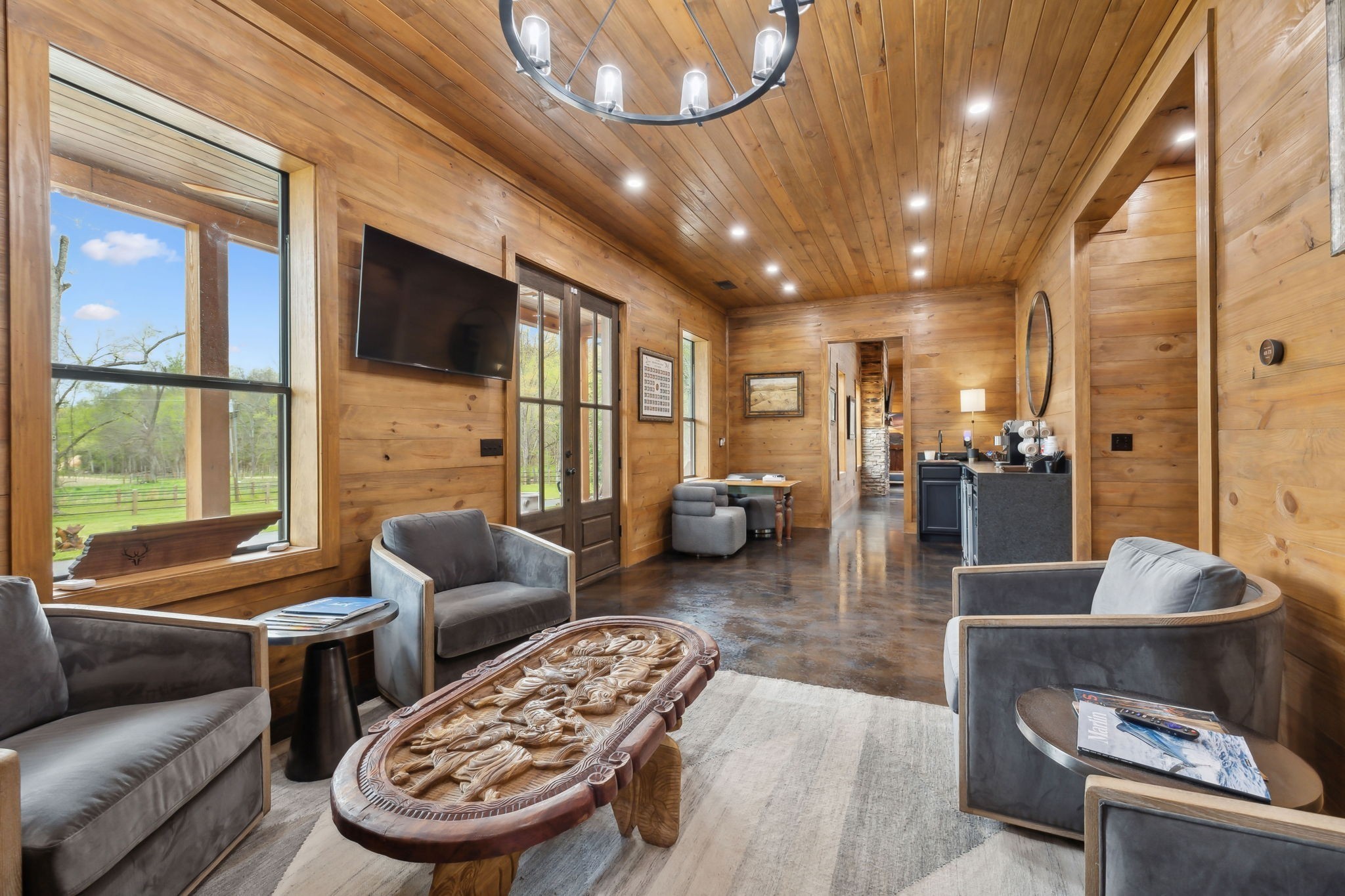 3105 Coy Hill Road Olivehill, TN 38475 - Photo 15 of 100 a living room with furniture and a large window