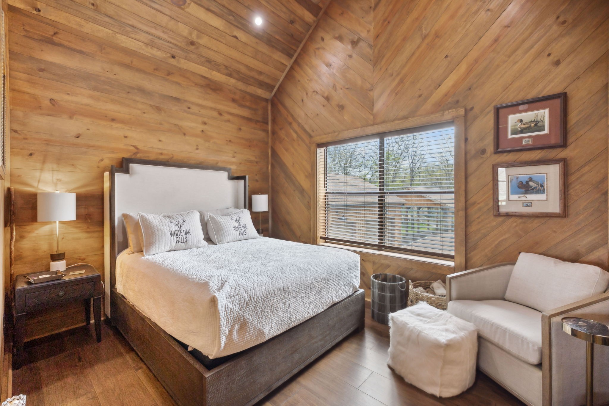 3105 Coy Hill Road Olivehill, TN 38475 - Photo 32 of 95 a bedroom with a bed and glass window