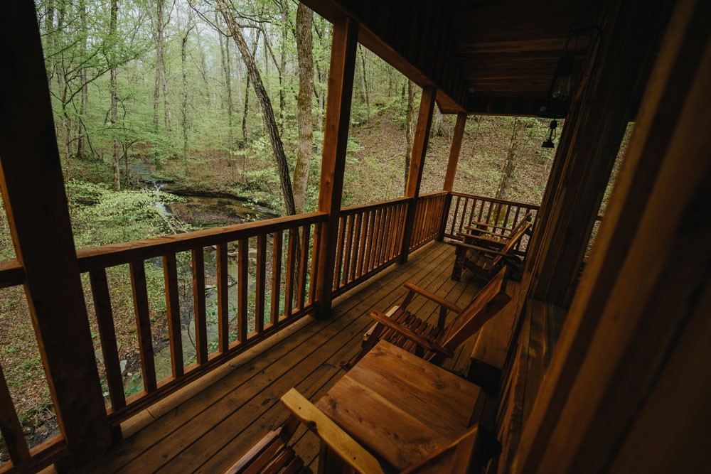 3105 Coy Hill Road Olivehill, TN 38475 - Photo 63 of 100 a view of a balcony with wooden floor