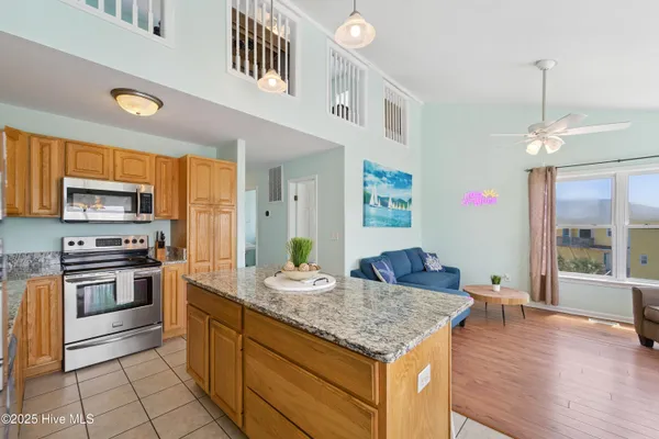 $1,000,000 | 2080-2082 New River Inlet Road, North Topsail Beach, NC 28460