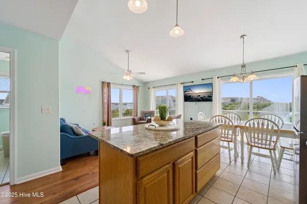$1,000,000 | 2080-2082 New River Inlet Road, North Topsail Beach, NC 28460