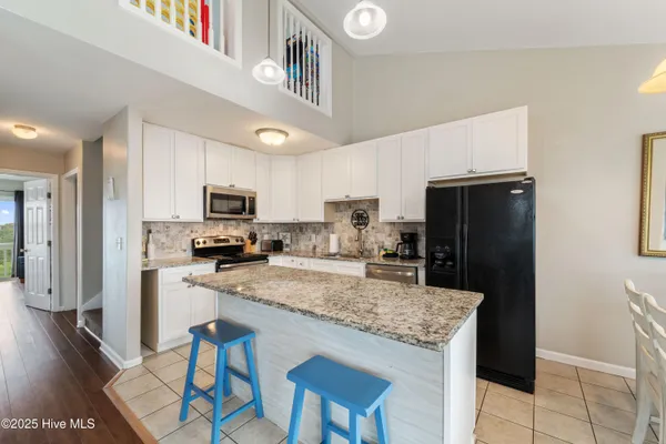 $1,000,000 | 2080-2082 New River Inlet Road, North Topsail Beach, NC 28460