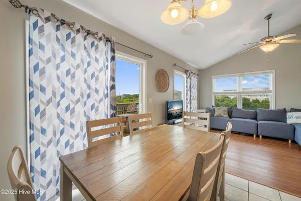 $1,000,000 | 2080-2082 New River Inlet Road, North Topsail Beach, NC 28460