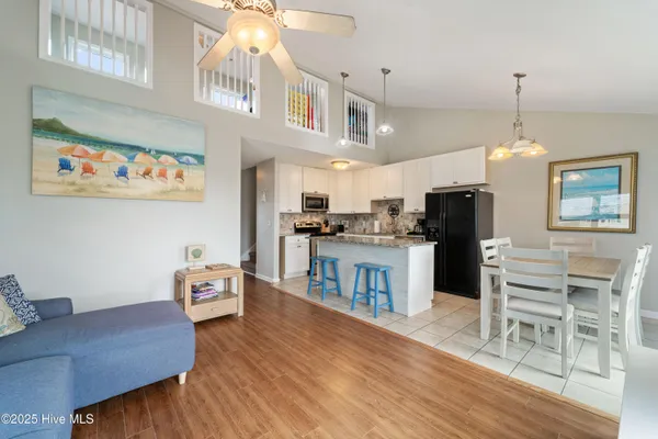 $1,000,000 | 2080-2082 New River Inlet Road, North Topsail Beach, NC 28460